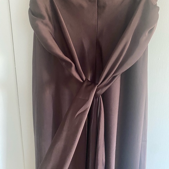 🍫 GUC DAVID’s Bridal Chocolate Satin Gown Strapless Charmeuse Sz 4 - Picture 6 of 7